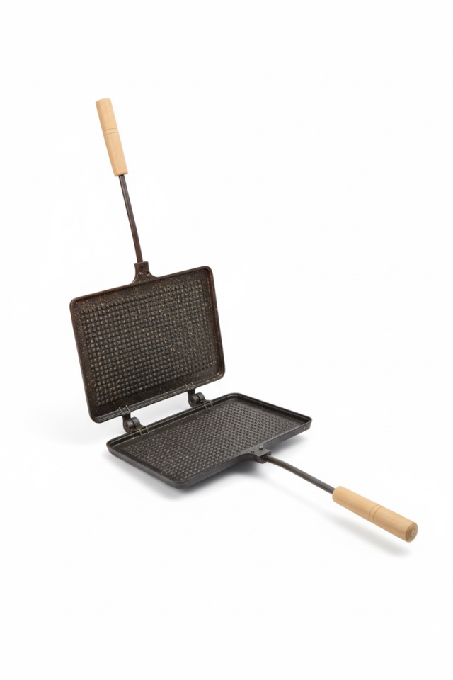 Döküm Tost Makinesi | Ahşap Saplı | Çift Yönlü